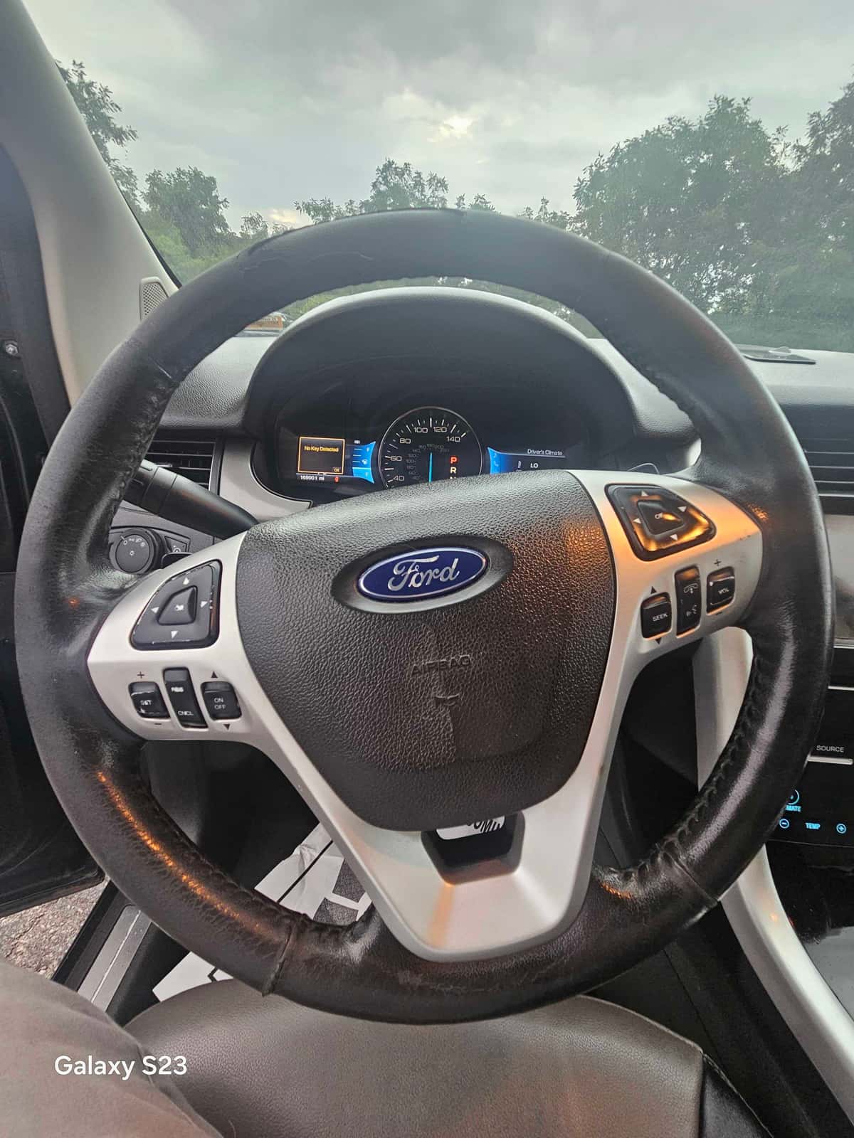 2012 Ford Edge 8
