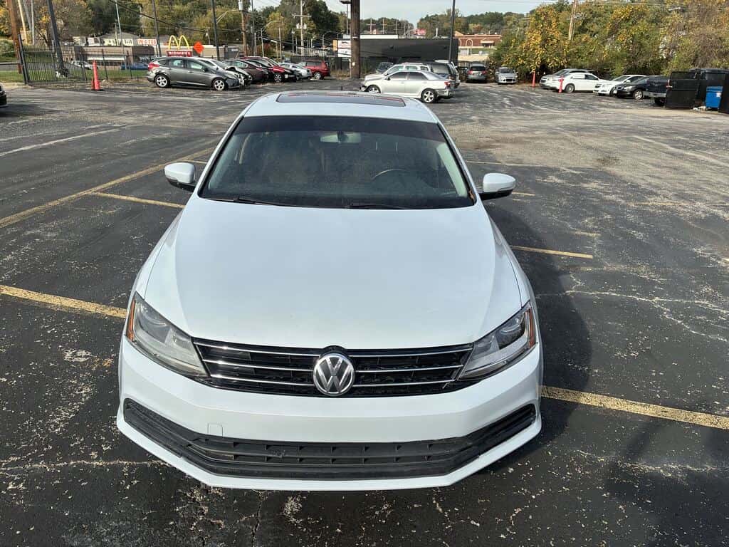 2017 Volkswagen Jetta 2