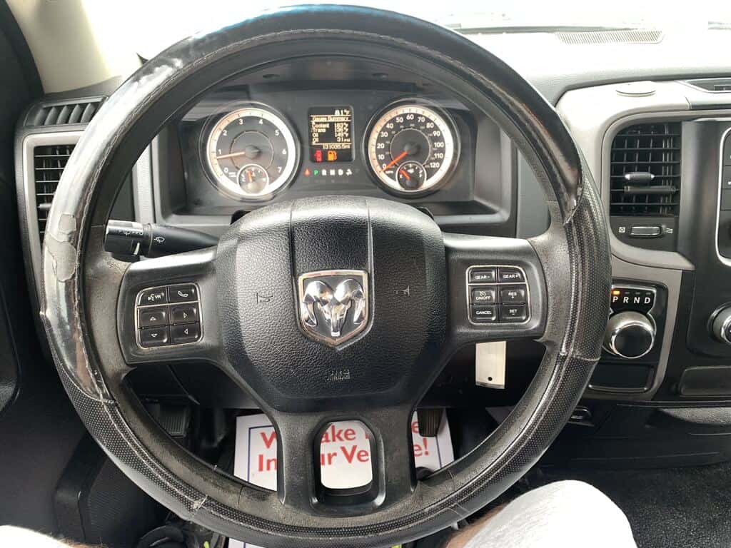 2017 RAM 1500 8