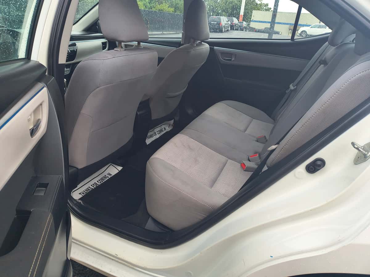 2015 Toyota Corolla 7