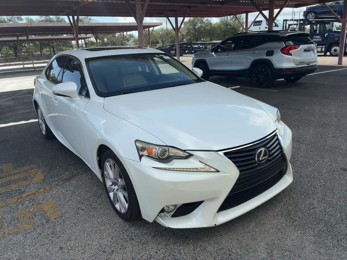 2015 Lexus IS 2