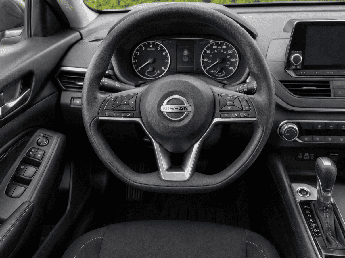2023 Nissan Altima 5
