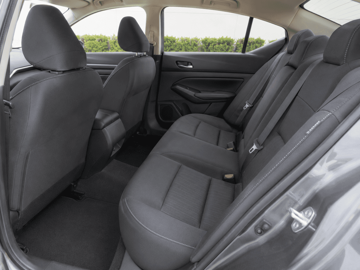 2023 Nissan Altima 7