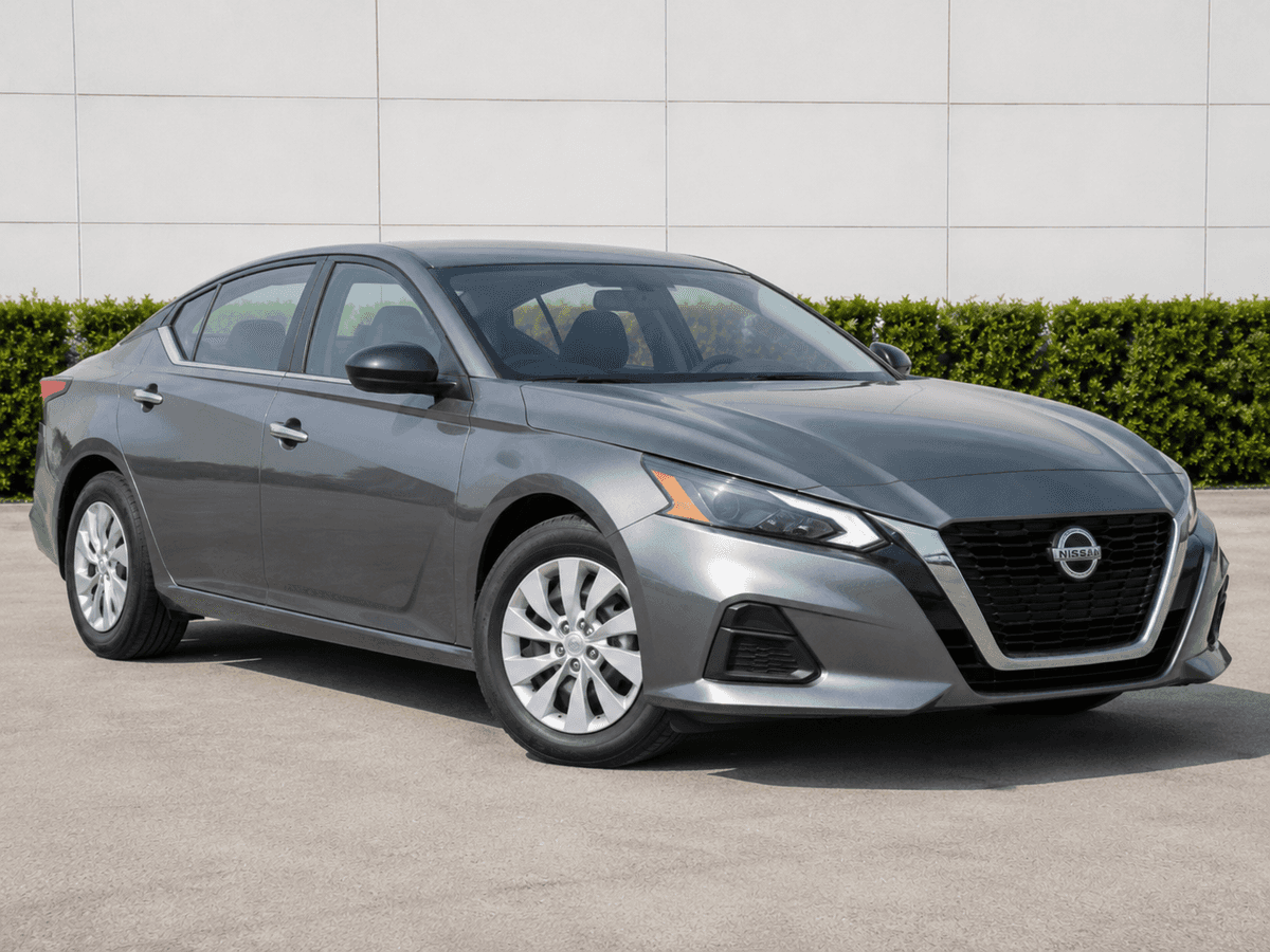 2023 Nissan Altima 2