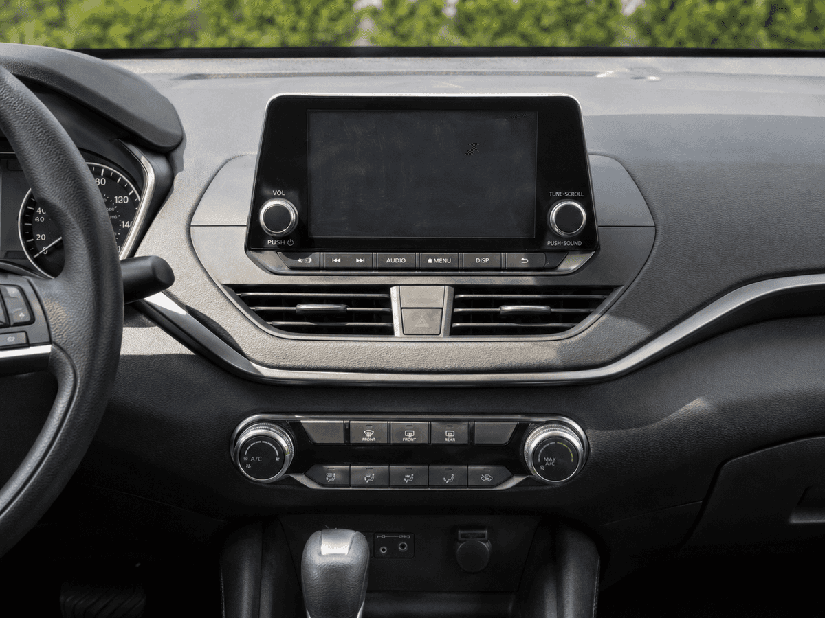 2023 Nissan Altima 6